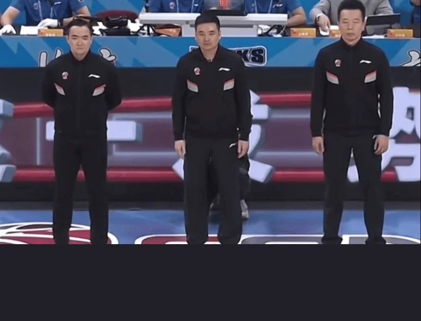 CBA四强仅剩1席，张皓嘉陈盈骏起冲突，半决赛将上演京沪大战！_北京_广厦_广东